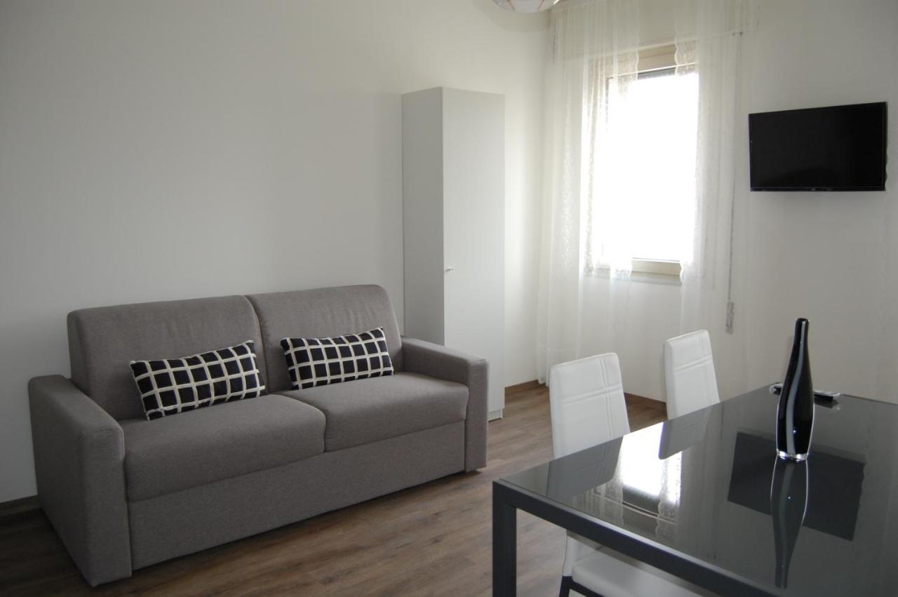 Locazione Turistica Elite Parco Brentelle Bed & Breakfast - Chiesanuova 135 E 167 Padova Exterior photo